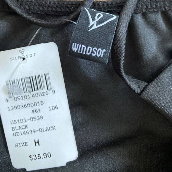 NEW Windsor Black Dress Formal Drape Neck Wrap Look Size Medium - Picture 5 of 5